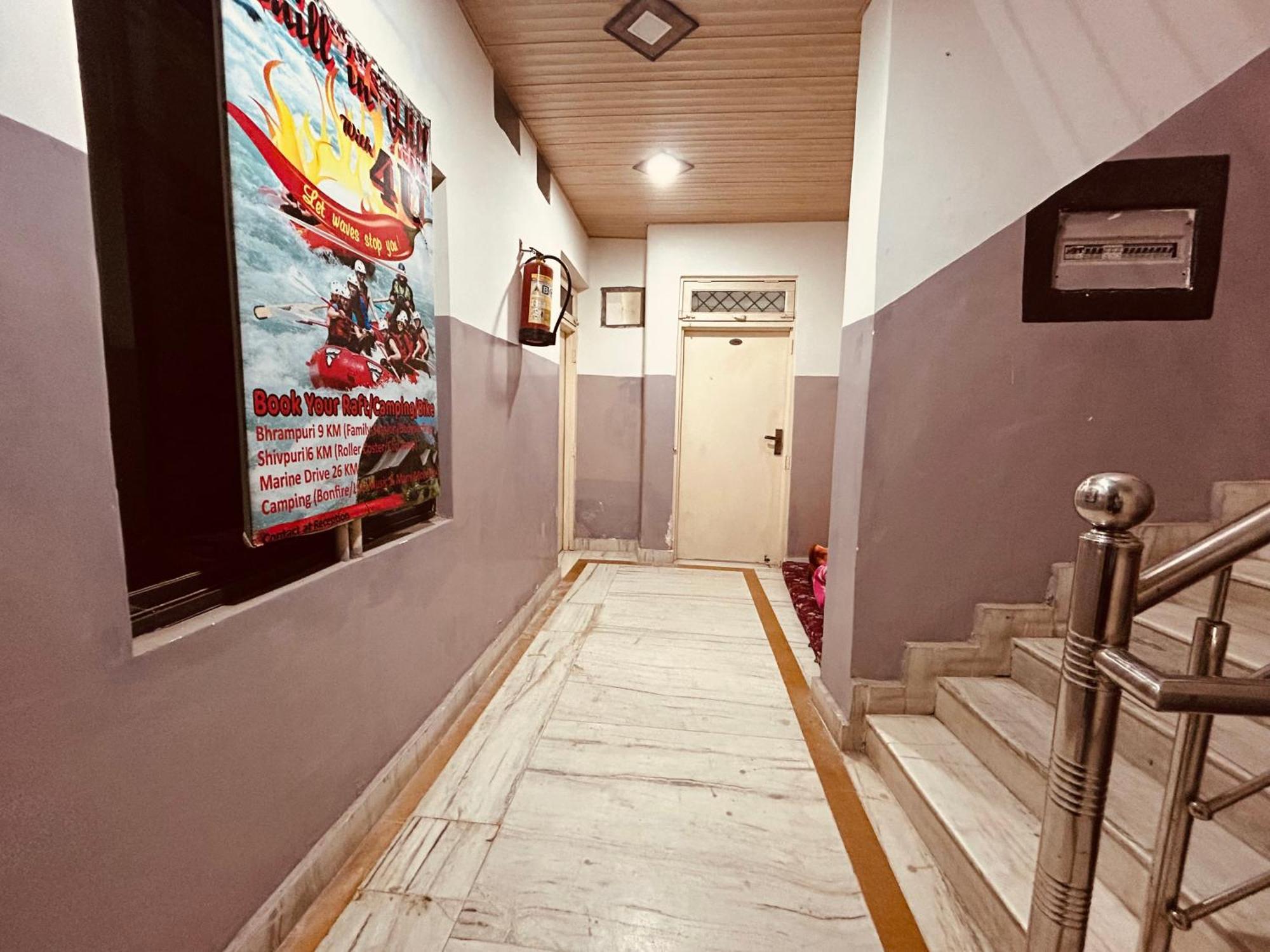 The For You Hotel & Restaurant Rishīkesh Extérieur photo